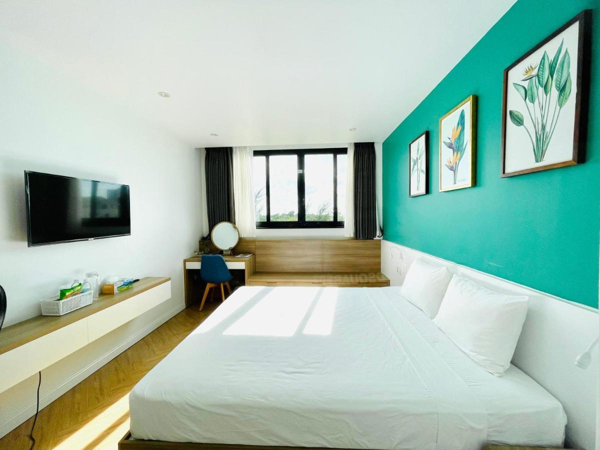 The Track Homestay - Near Bai Dai Beach Cam Lam Экстерьер фото