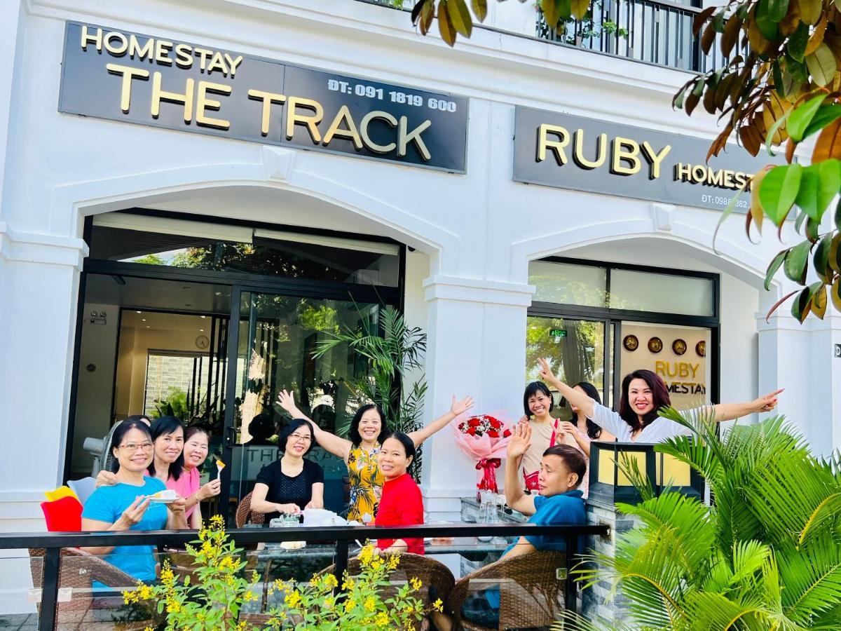 The Track Homestay - Near Bai Dai Beach Cam Lam Экстерьер фото