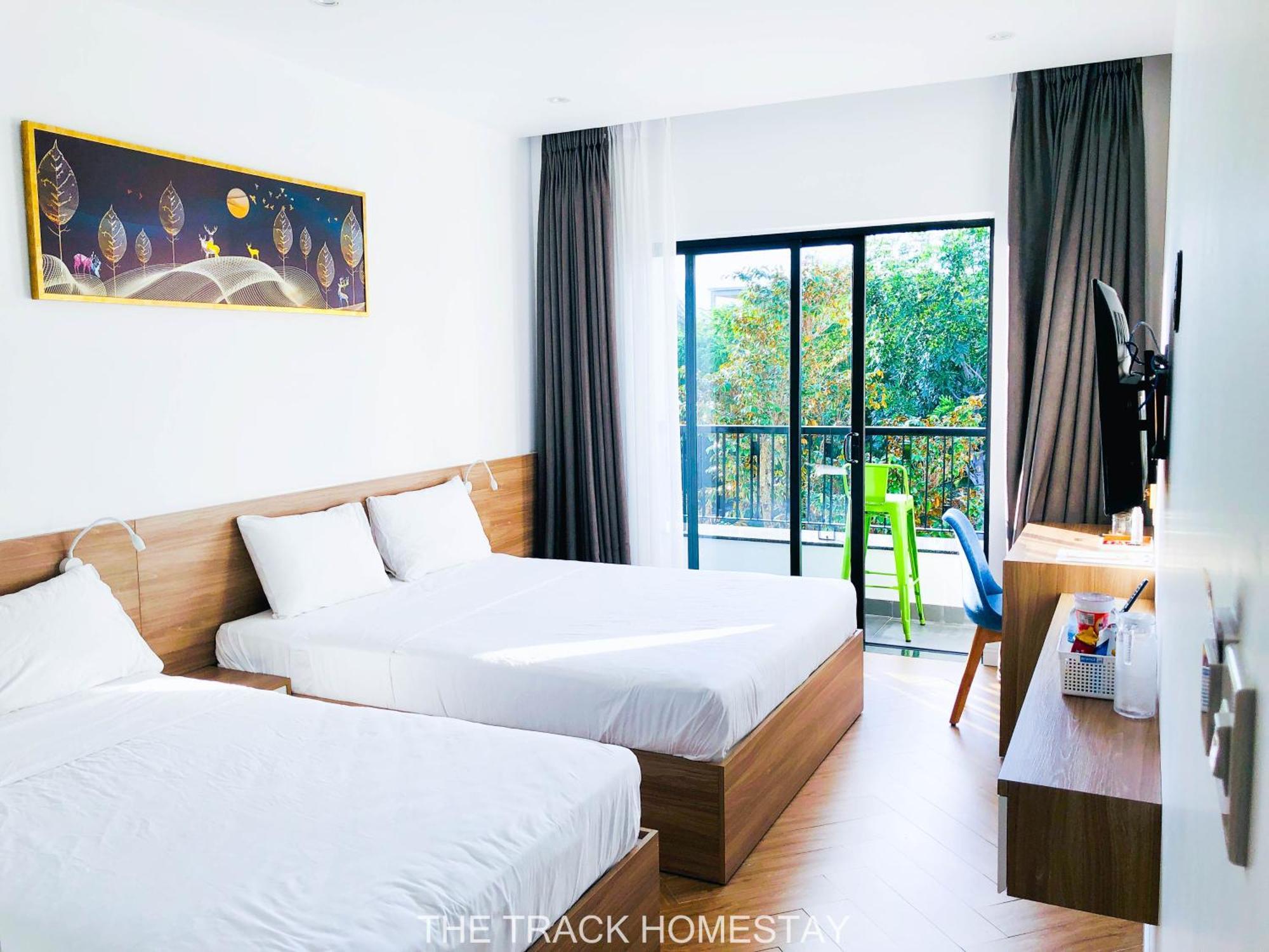 The Track Homestay - Near Bai Dai Beach Cam Lam Экстерьер фото