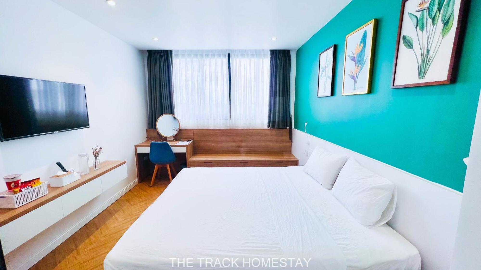 The Track Homestay - Near Bai Dai Beach Cam Lam Экстерьер фото