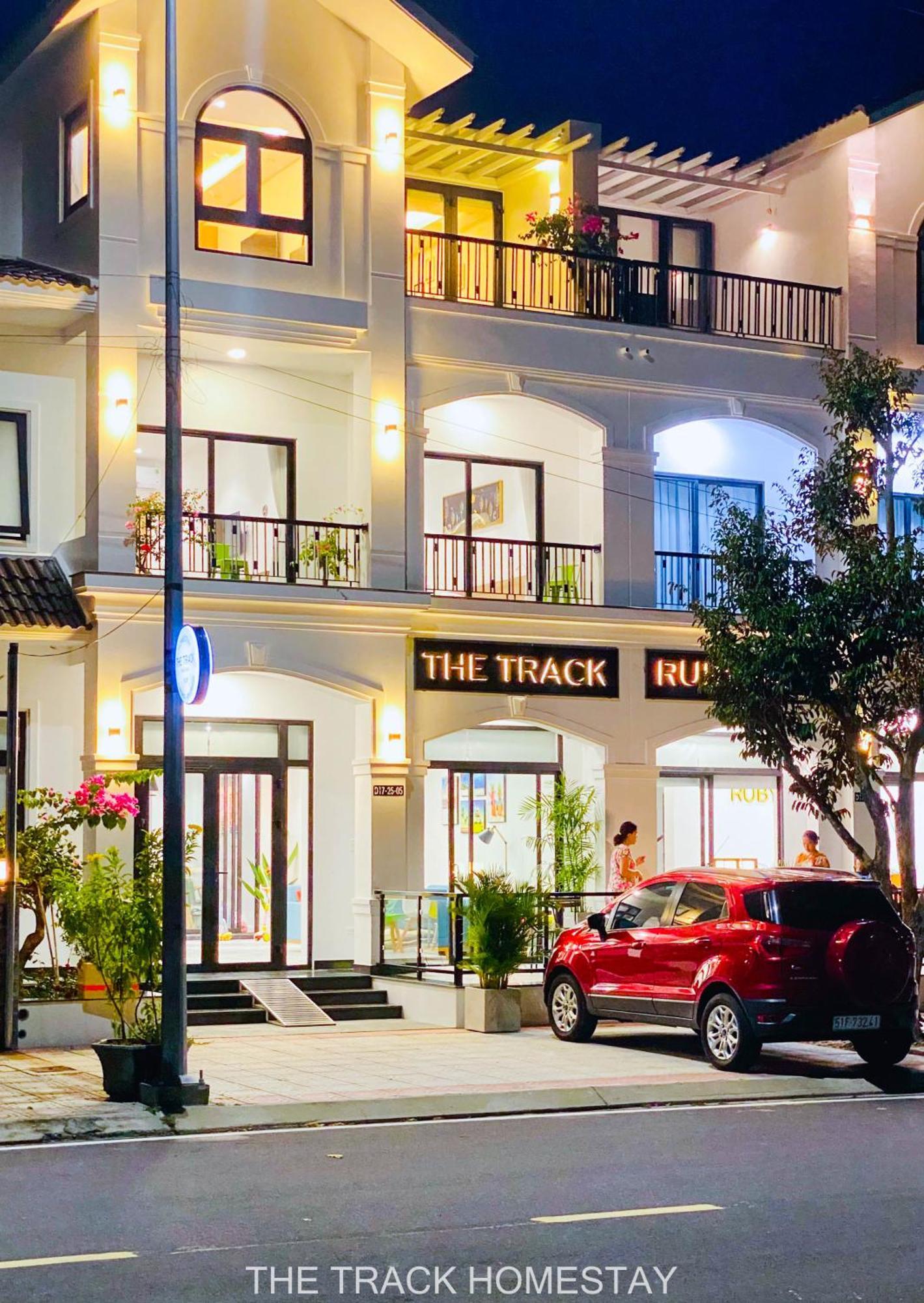 The Track Homestay - Near Bai Dai Beach Cam Lam Экстерьер фото